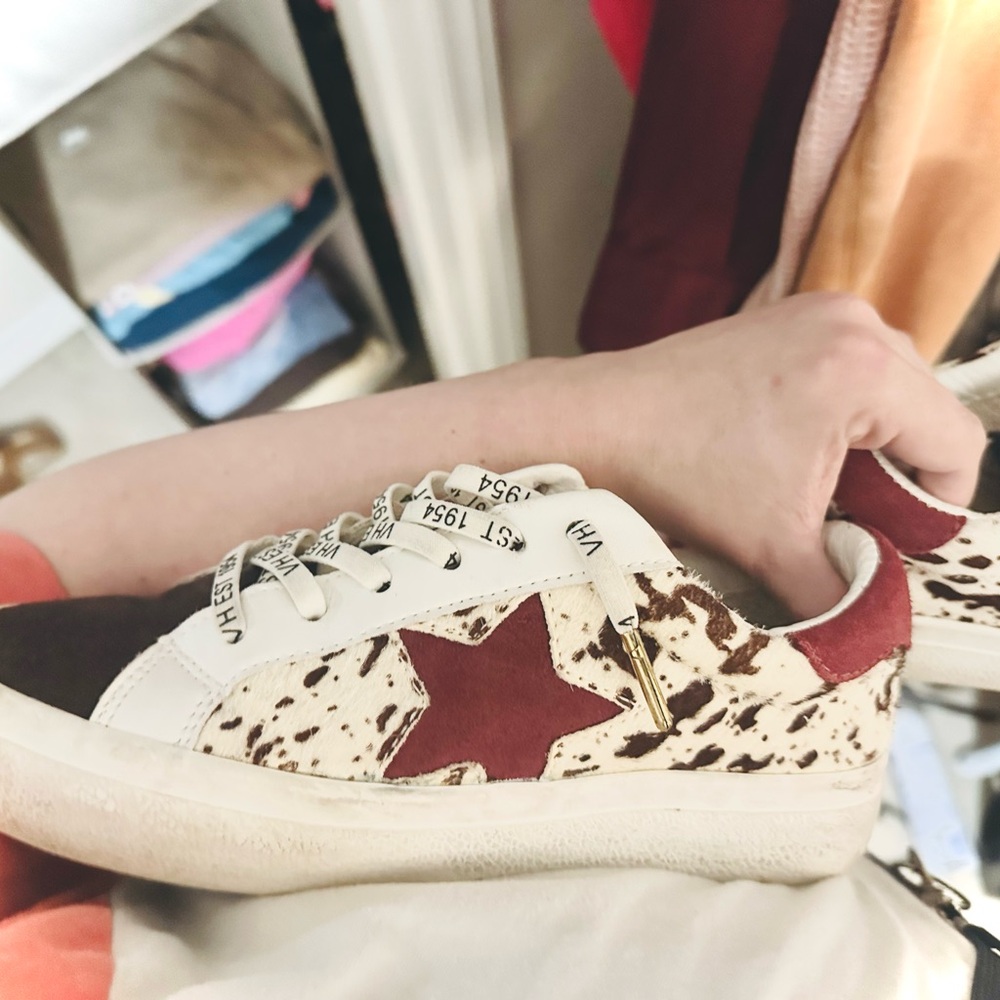 Lafayette Vintage Havana Wine Sneakers